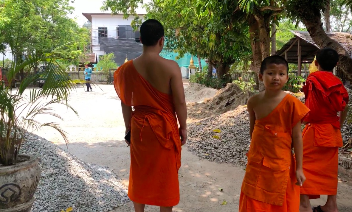 Changement de rythme au Laos / Cambio de marcha en Laos