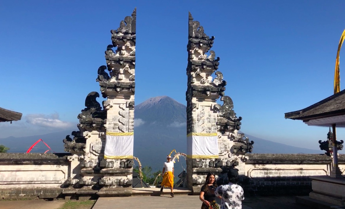 Bali : Instagram et la sirène / Instagram y la sirena