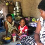 Fiji : un village du bout du monde / Un pueblo al final del mundo