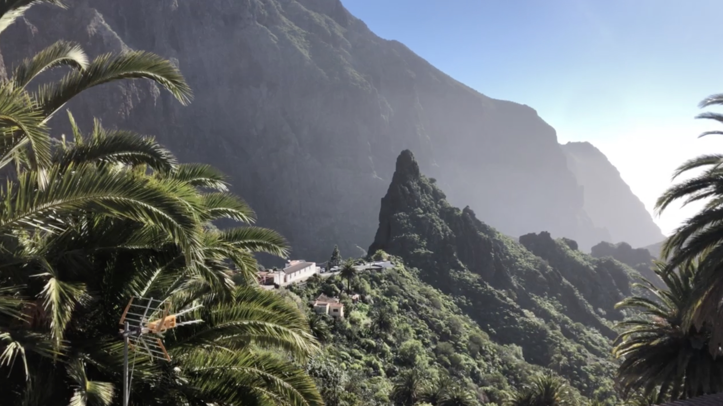 Sur les chemins de Ténérife / En los caminos de Tenerife