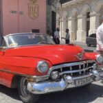 La Havane, en quête de révolution • La Habana esperando una revolución