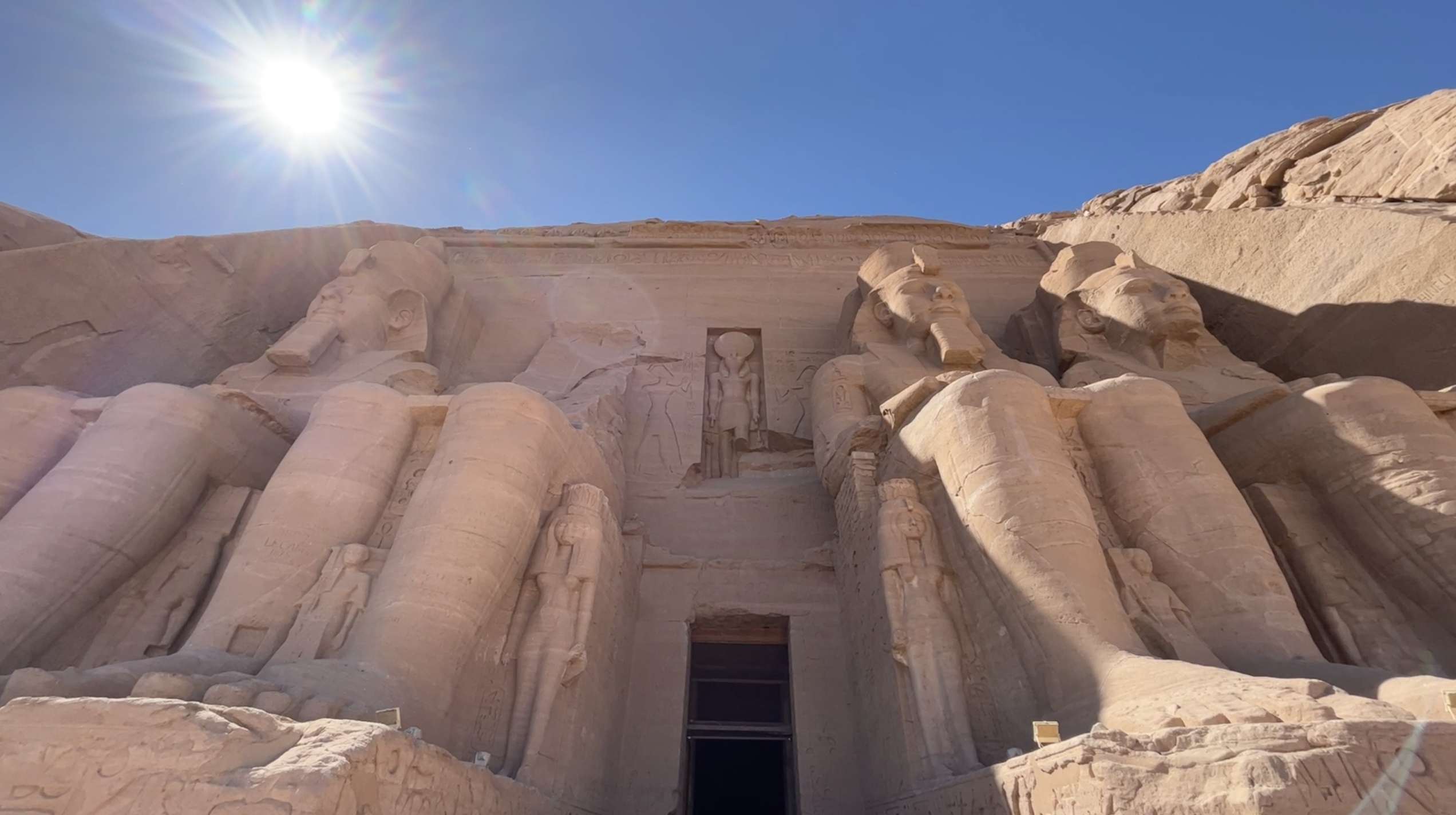 Abu Simbel, le temple sauvé • El templo salvado