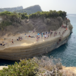 Corfou, en proie aux flammes • Corfu, victime de las llamas