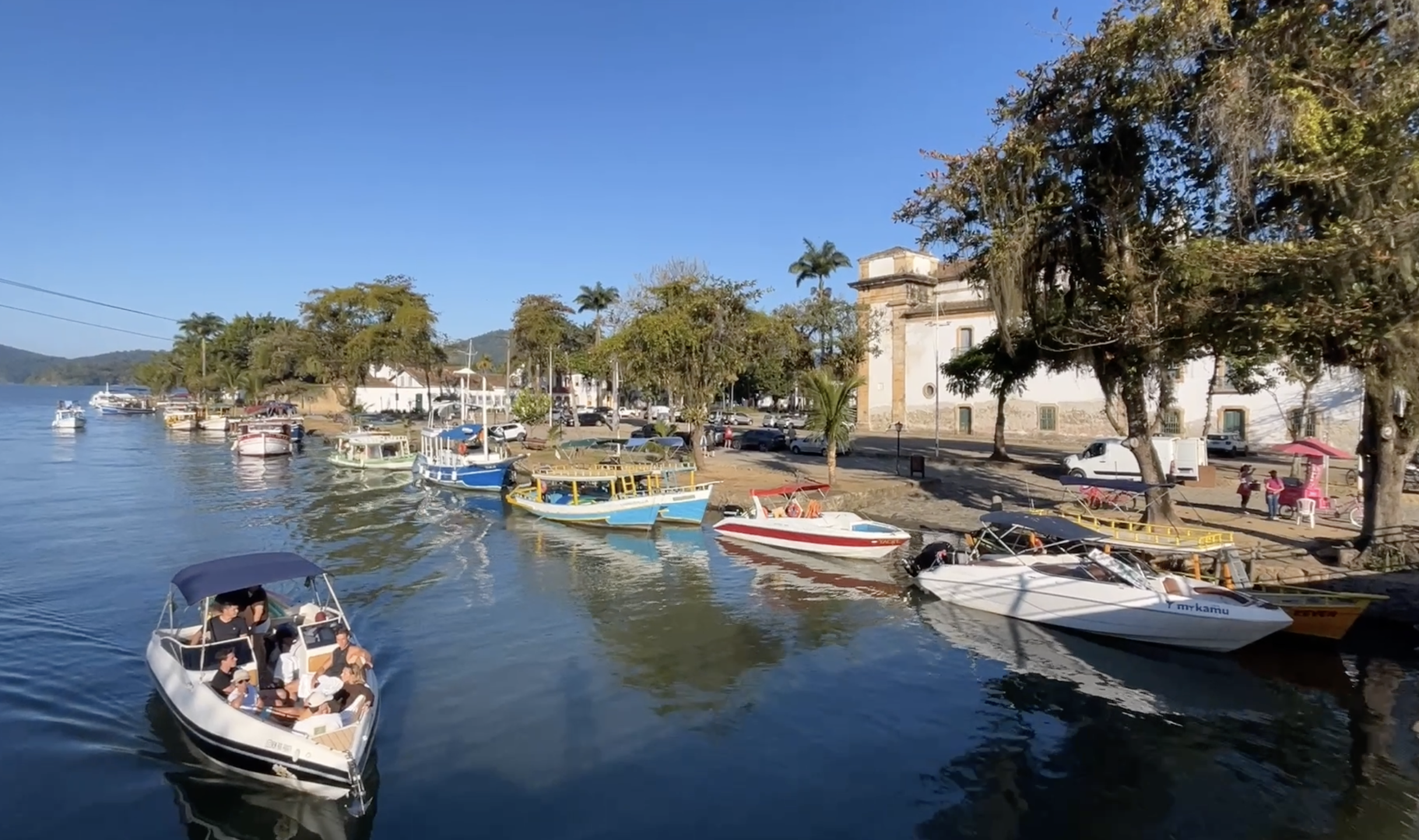 Brésil : sur la côte de Rio • En la costa de Rio